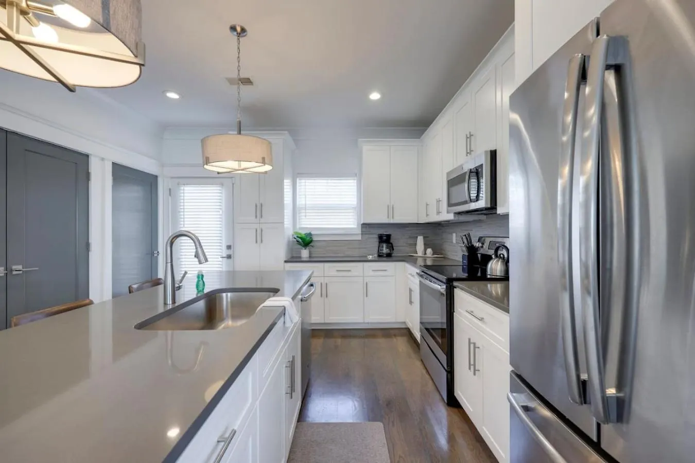 Ten Minutes To Broadway Stunning Townhome Nashville 0*,