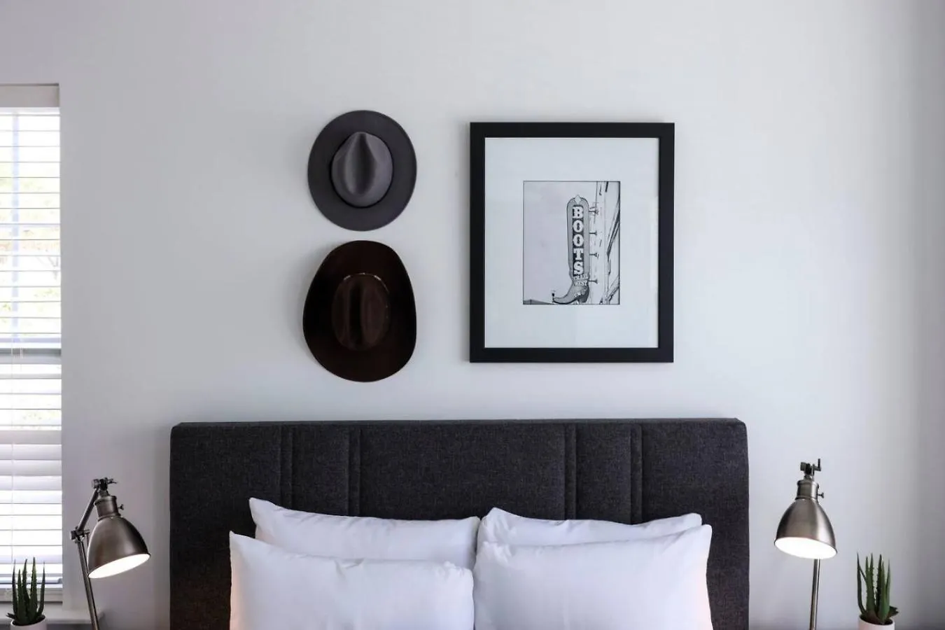 Ten Minutes To Broadway Stunning Townhome Nashville